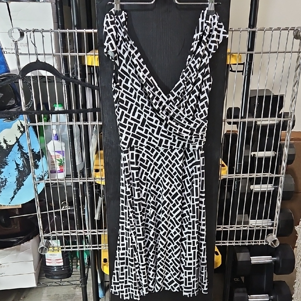 White House Black Market Black and White Patterned Midi Dress